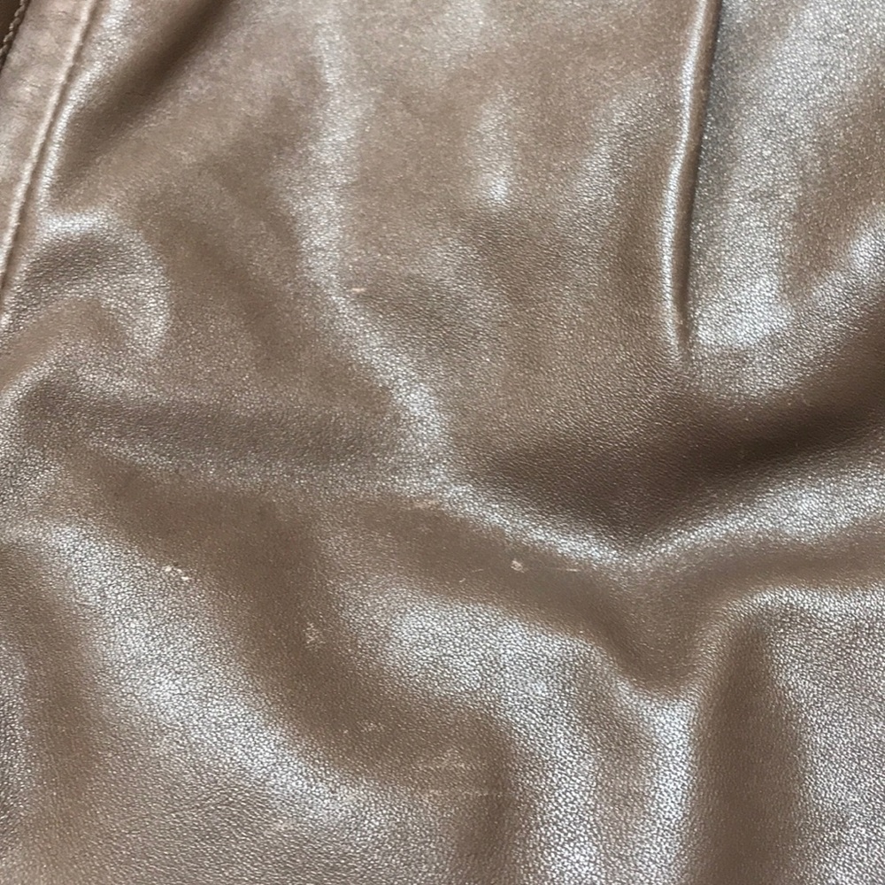 Used leather Coach mushroom color purse. - Picture 7 of 8